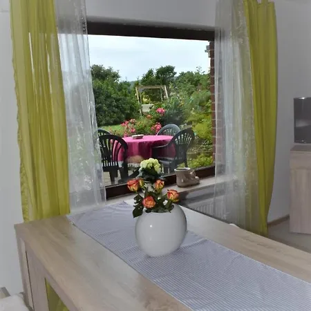 Jannack Fuer 5 Personen In Bad Muender *